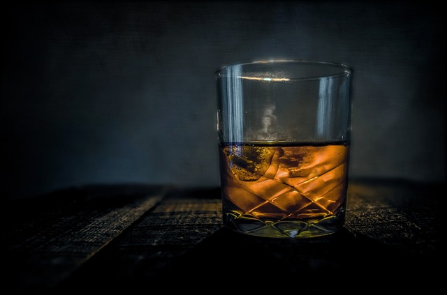 威士忌怎麼喝？10種威士忌喝法介紹＋作法詳解一飲樂酒誌