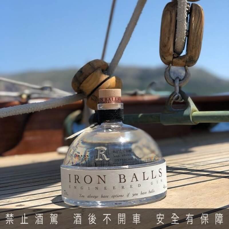 Iron-Balls瓶身