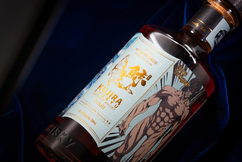 鯨KUJIRA-琉球威士忌-x進擊的巨人聯名10週年紀念酒款酒標