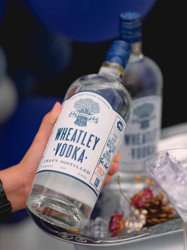 Wheatley-Vodka瓶身