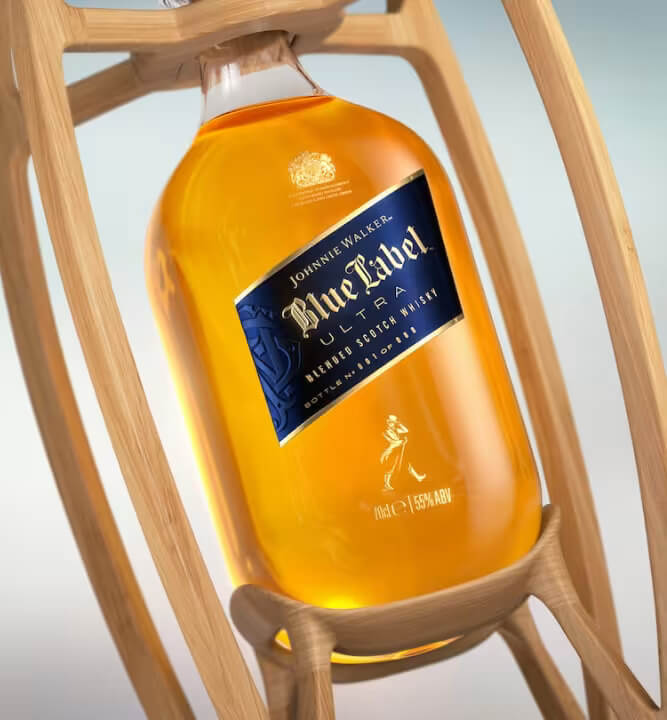 Johnnie-Walker-藍牌Ultra近照