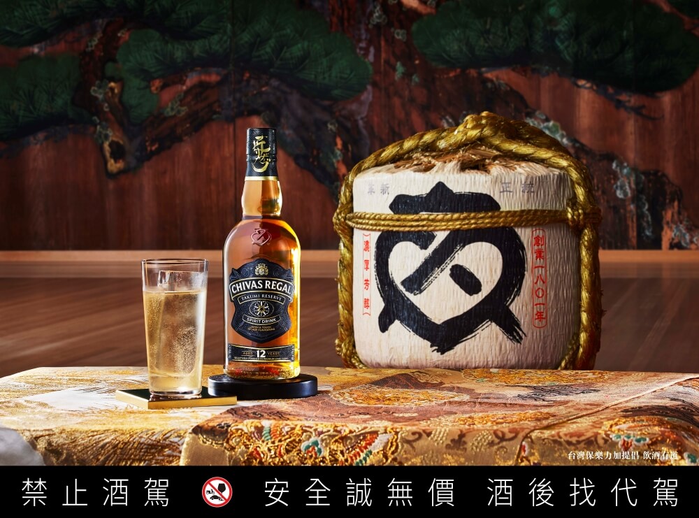 起瓦士12年匠魂系列-清酒風味桶清酒桶情境照