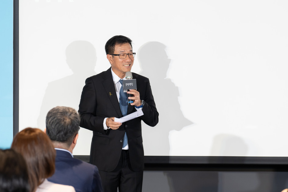 帝亞吉歐總經理梁殷禎鼓勵在場的夢想家「勇敢舉起夢想之重，邁出屬於自己的永續之路」