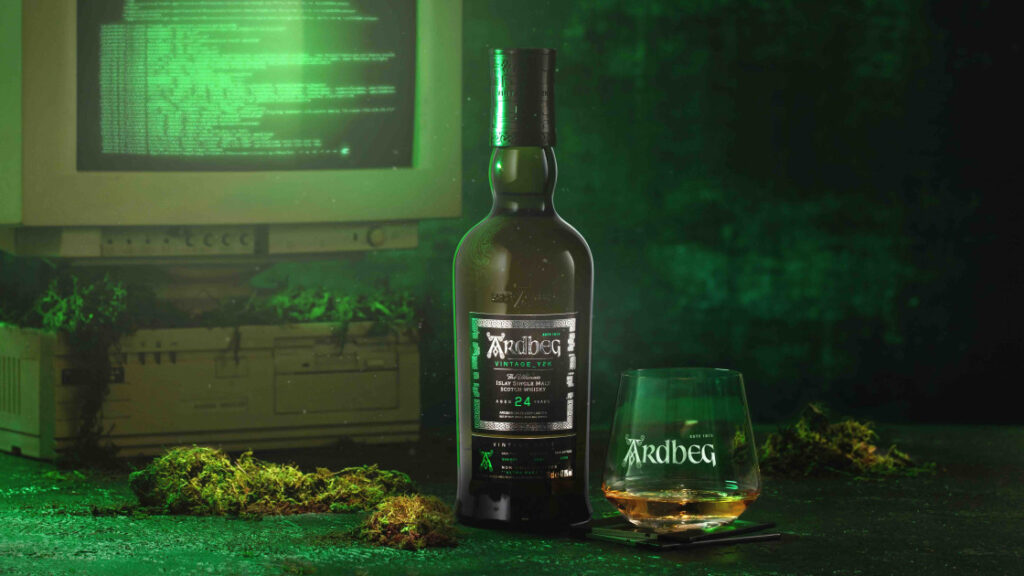 雅柏《Vintage_Y2K 24年》以首次使用Amontillado雪莉桶呈現千禧年代的全新風味鉅作