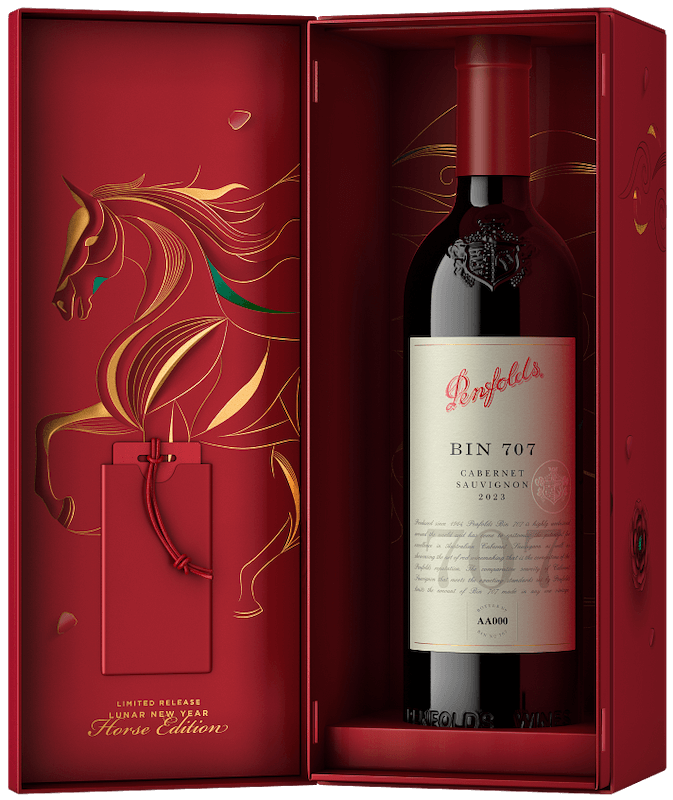 PEN-2023-Bin707-CabSauv-SouthAus-750-Giftbox-GEX-LNY-Horse-Open-Cork