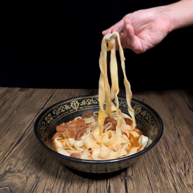 金車滿鮮x噶瑪蘭威士忌紅燒牛肉麵