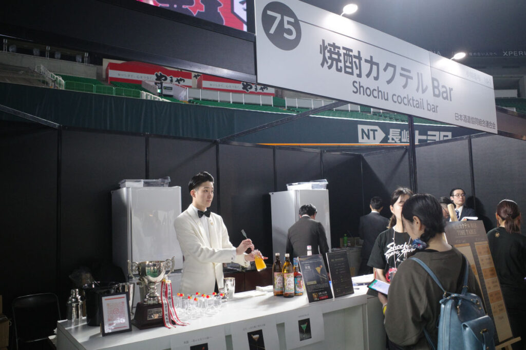 燒酎調酒Bar由冠軍調酒師限時駐場。