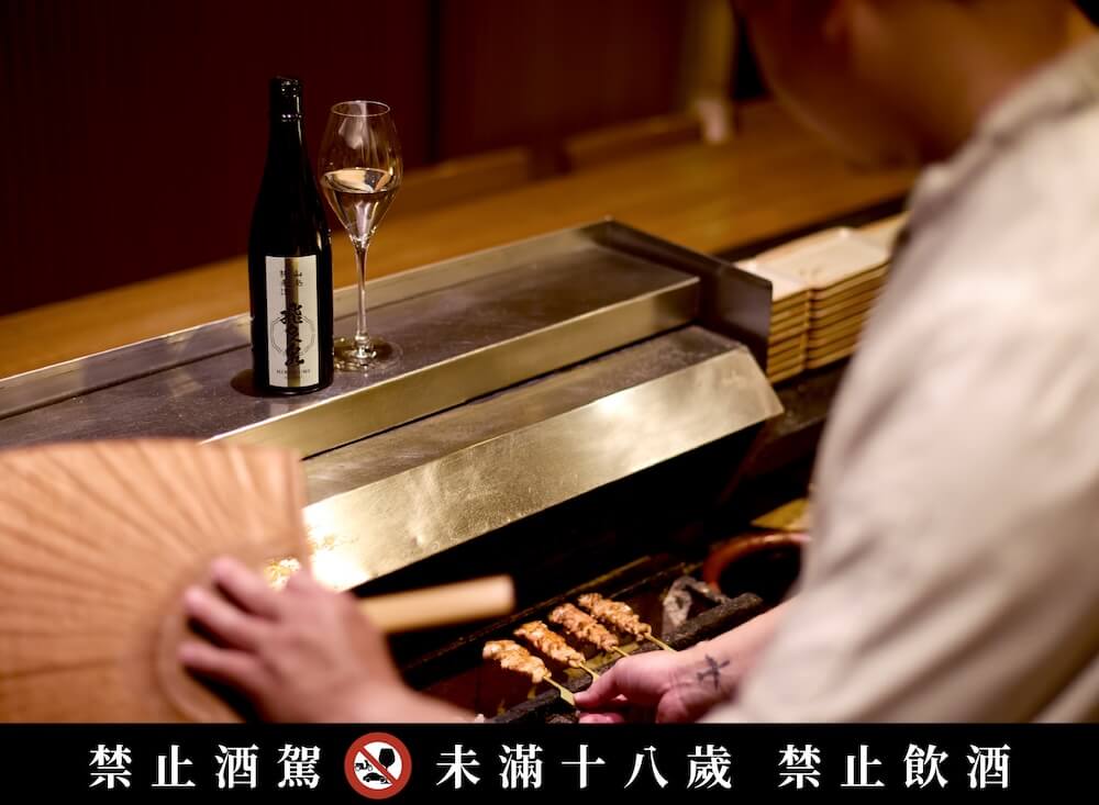 橘焱胡同攜手冠軍唎酒師重磅打造餐酒搭_情境圖_01